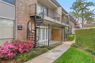 2238 S Piney Point Road 102, Houston, TX 77063