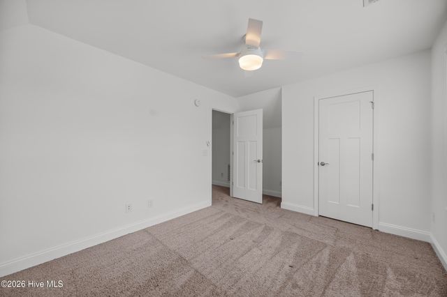 604 Jasmine Way, Burgaw, NC 28425