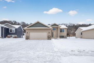 2163 Hadley Hills Drive NE, Rochester, MN 55906