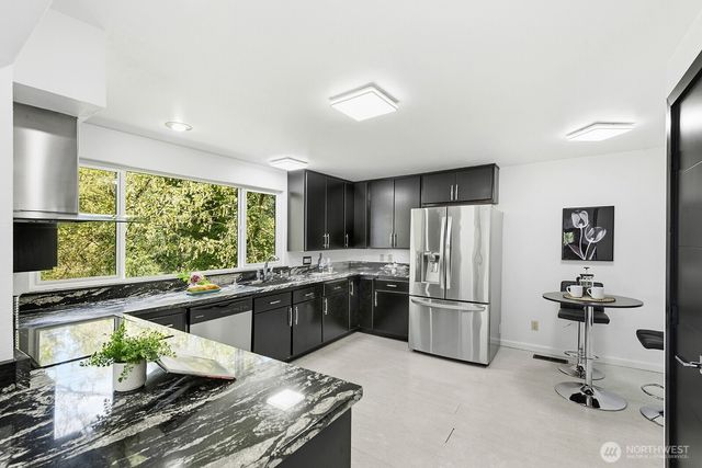 13133 66th Place NE, Kirkland, WA 98034