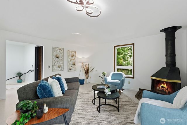 13133 66th Place NE, Kirkland, WA 98034