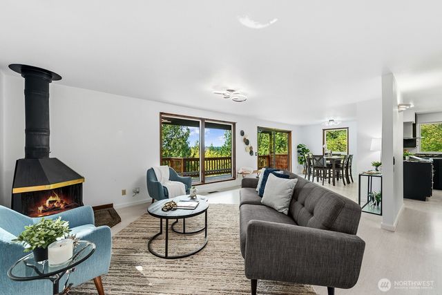 13133 66th Place NE, Kirkland, WA 98034