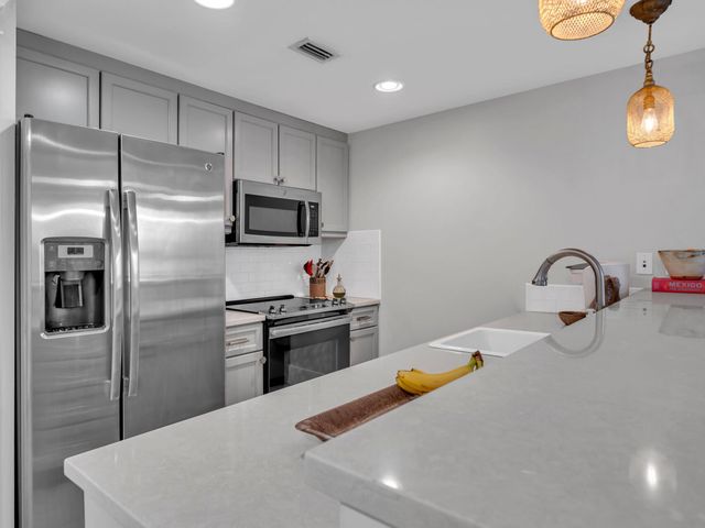 9600 Grand Sandestin Boulevard UNIT 3030, Miramar Beach, FL 32550