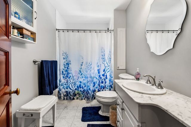 567 Canton Ave, Milton, MA 02186