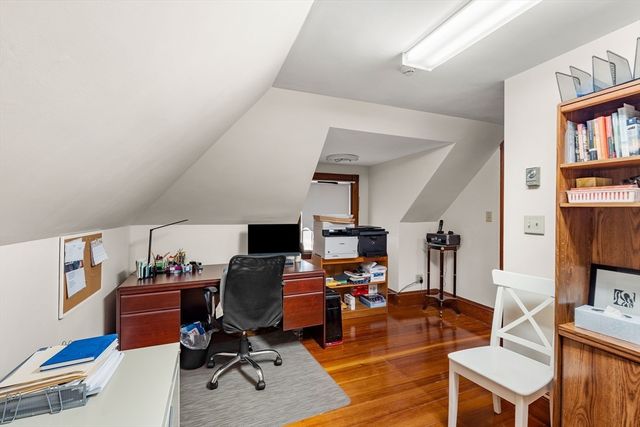 567 Canton Ave, Milton, MA 02186