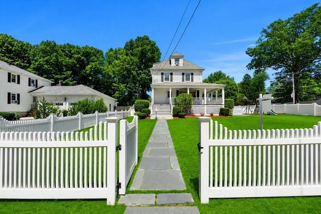 567 Canton Ave, Milton, MA 02186