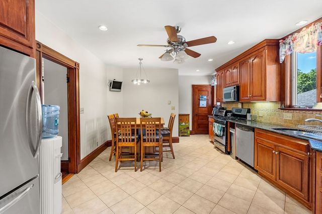 567 Canton Ave, Milton, MA 02186