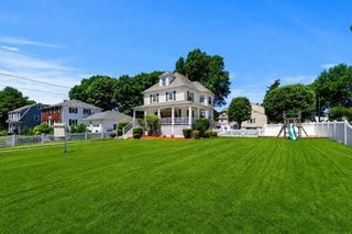 567 Canton Ave, Milton, MA 02186