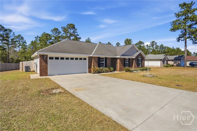 186 Jackson Avenue NE, Ludowici, GA 31316