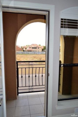 2705 Mimosa Drive 7, Mission, TX 78574