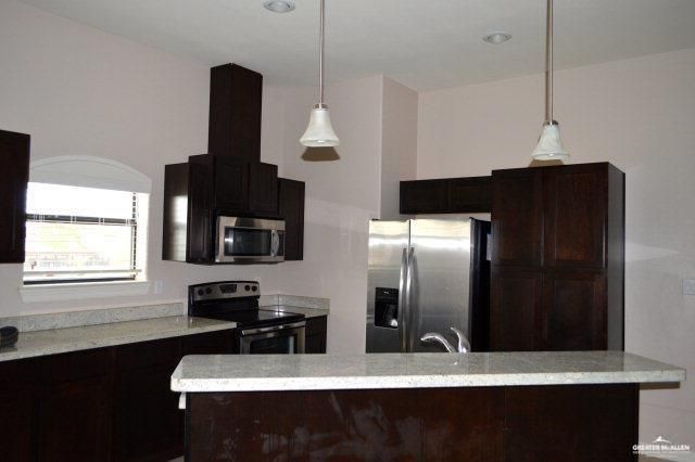 2705 Mimosa Drive 7, Mission, TX 78574