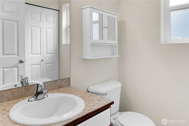 119 N Indiana Avenue, Granite Falls, WA 98252