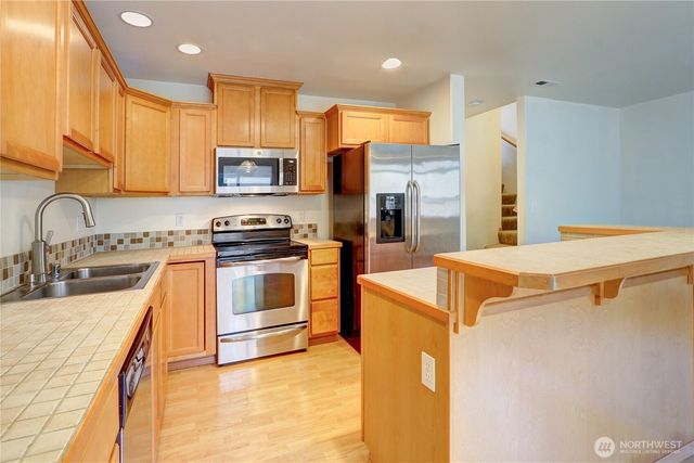 119 N Indiana Avenue, Granite Falls, WA 98252