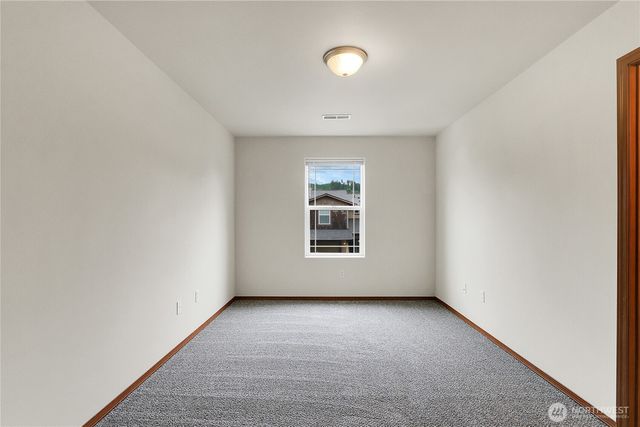 119 N Indiana Avenue, Granite Falls, WA 98252