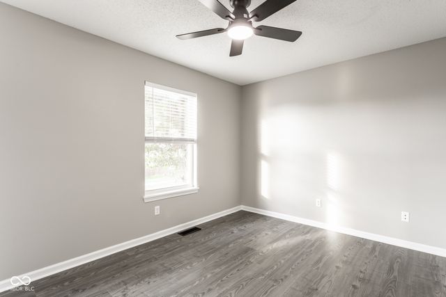 8006 Ithaca Way, Indianapolis, IN 46239