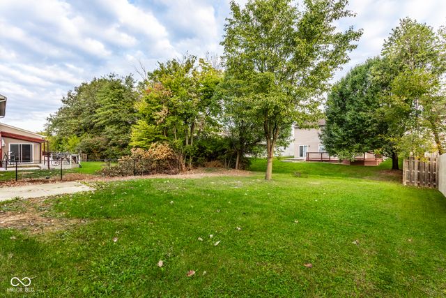 8006 Ithaca Way, Indianapolis, IN 46239