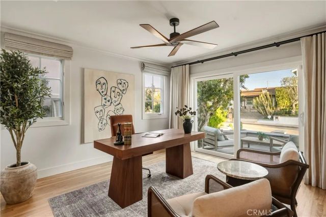 425 Tustin Avenue, Newport Beach, CA 92663