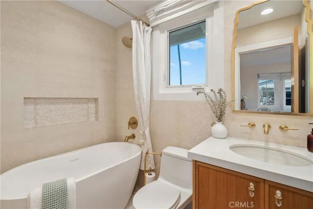 425 Tustin Avenue, Newport Beach, CA 92663