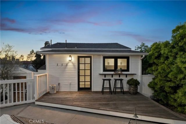 425 Tustin Avenue, Newport Beach, CA 92663