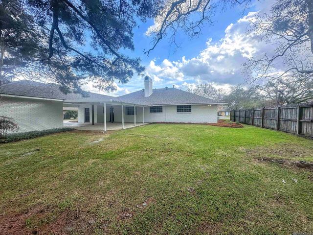 11865 Parkbrook Ave, Baton Rouge, LA 70816