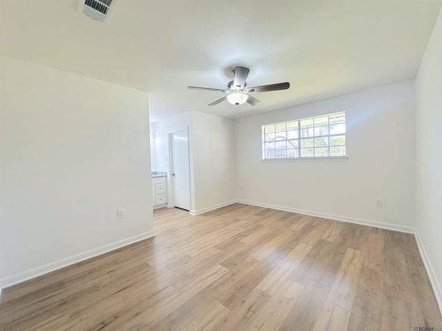 11865 Parkbrook Ave, Baton Rouge, LA 70816