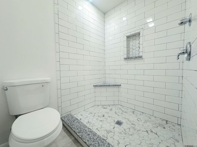 11865 Parkbrook Ave, Baton Rouge, LA 70816