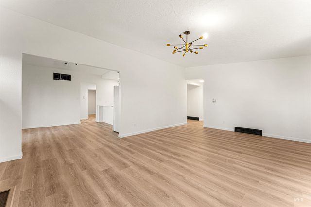 2008 Colorado Avenue, Caldwell, ID 83605