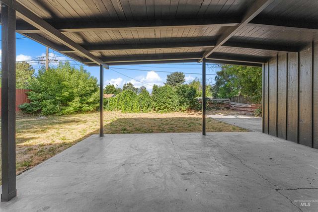 2008 Colorado Avenue, Caldwell, ID 83605