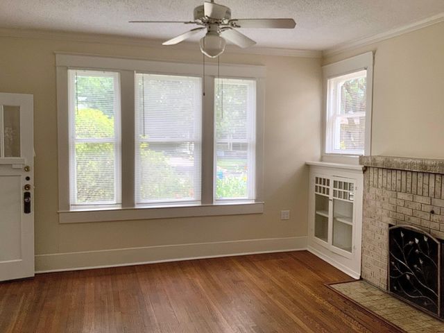 1322 Harvard Street, Houston, TX 77008