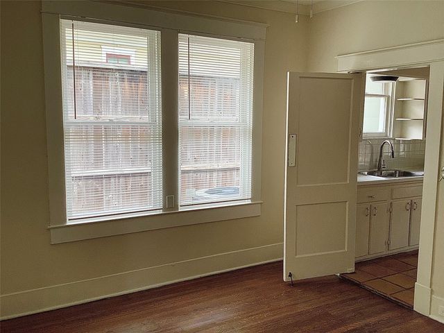 1322 Harvard Street, Houston, TX 77008