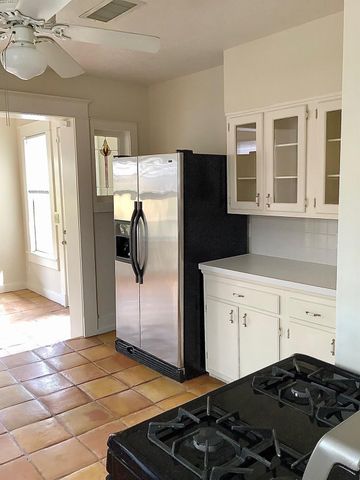 1322 Harvard Street, Houston, TX 77008