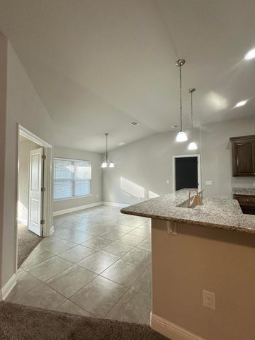 670 Red Fern Road, Crestview, FL 32536