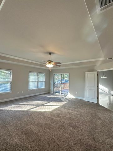 670 Red Fern Road, Crestview, FL 32536