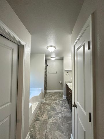 670 Red Fern Road, Crestview, FL 32536