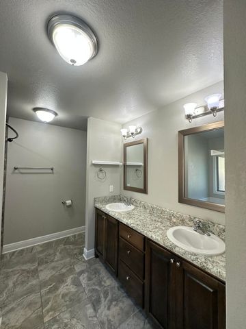 670 Red Fern Road, Crestview, FL 32536