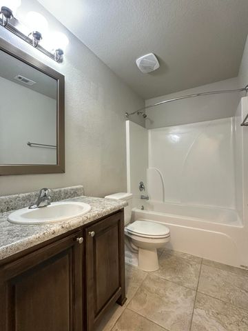 670 Red Fern Road, Crestview, FL 32536