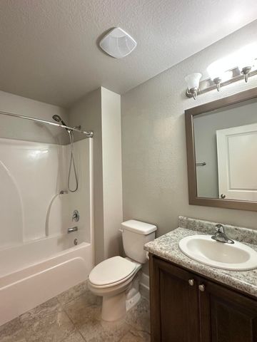 670 Red Fern Road, Crestview, FL 32536