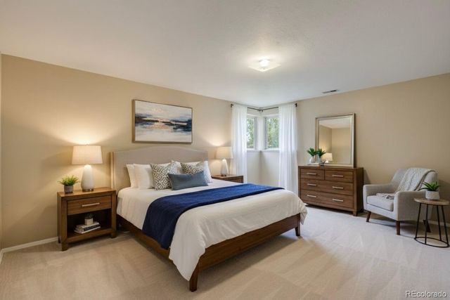 3055 Carson Street, Aurora, CO 80011