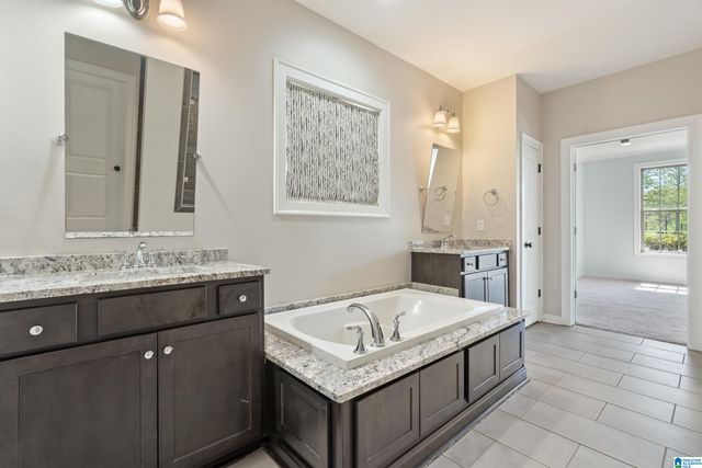 222 W TRESTLE WAY, Helena, AL 35080