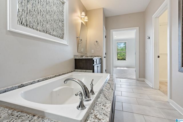 222 W TRESTLE WAY, Helena, AL 35080
