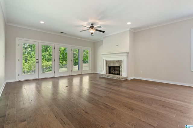222 W TRESTLE WAY, Helena, AL 35080