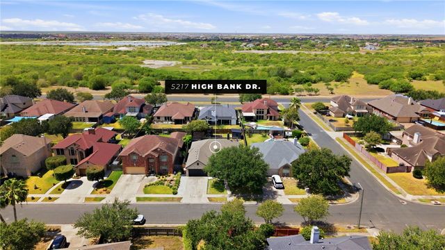 5217 High Bank Dr, Corpus Christi, TX 78413