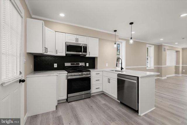 924 N BELNORD AVE, Baltimore, MD 21205