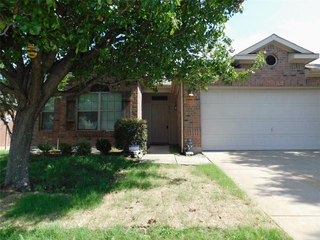 8613 Sagebrush Trail, Cross Roads, TX 76227