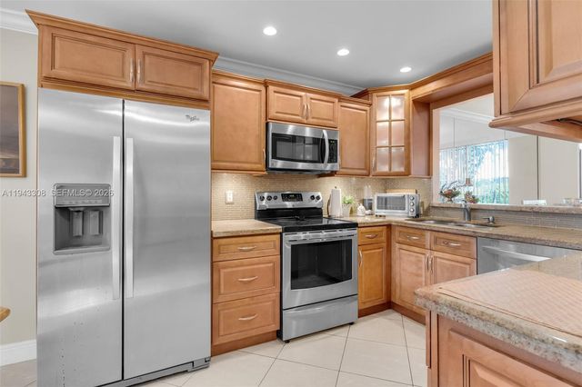 9943 Costa Del Sol Blvd B-108A, Doral, FL 33178