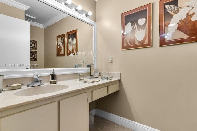 9943 Costa Del Sol Blvd B-108A, Doral, FL 33178