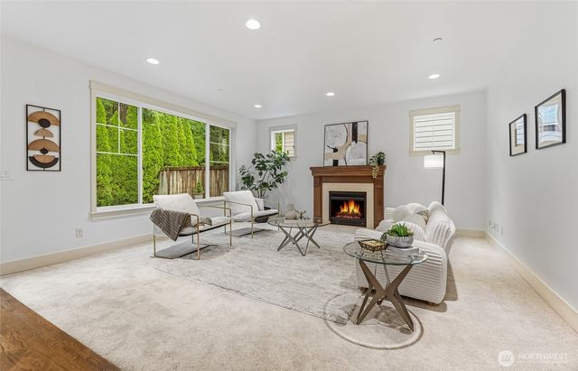 16788 NE 123rd Way, Redmond, WA 98052