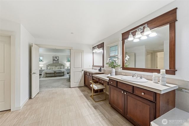 16788 NE 123rd Way, Redmond, WA 98052