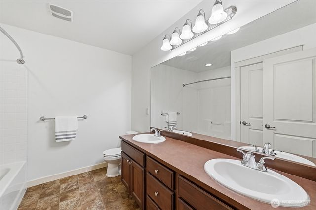 16788 NE 123rd Way, Redmond, WA 98052