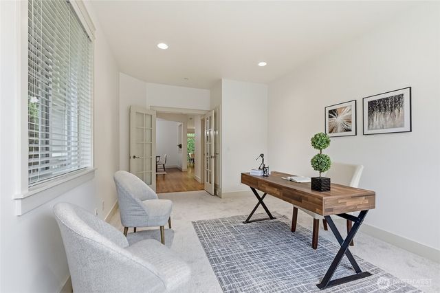 16788 NE 123rd Way, Redmond, WA 98052